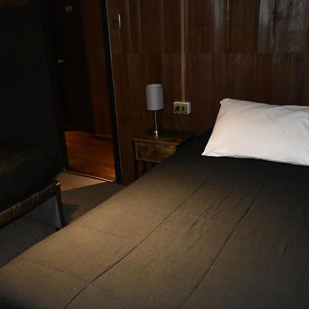 Estacion Hostel Кастро Экстерьер фото