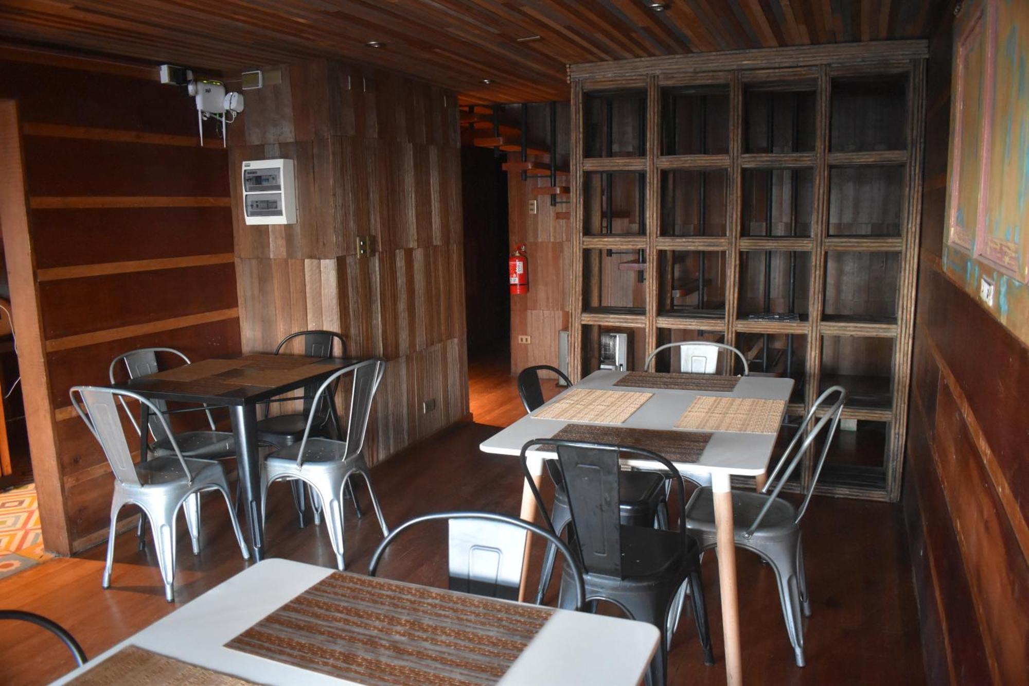 Estacion Hostel Кастро Экстерьер фото