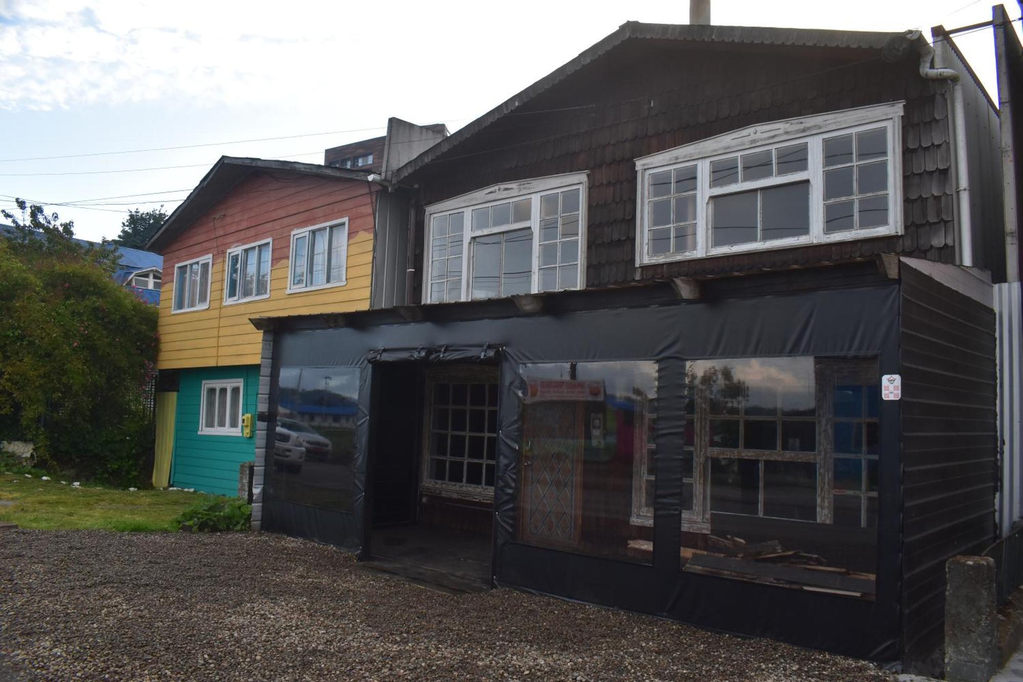 Estacion Hostel Кастро Экстерьер фото